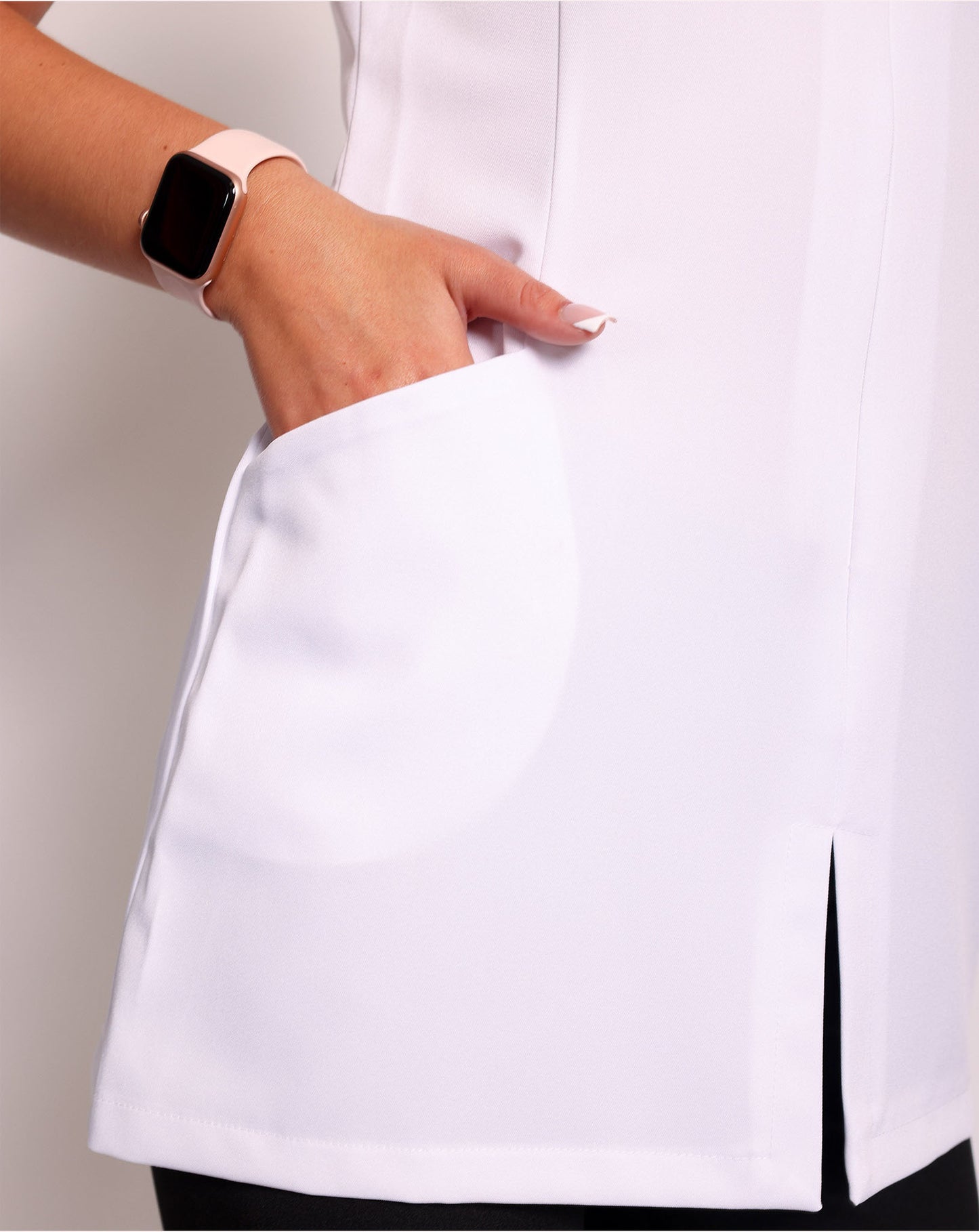 Allure Two Pocket Beauty Tunic